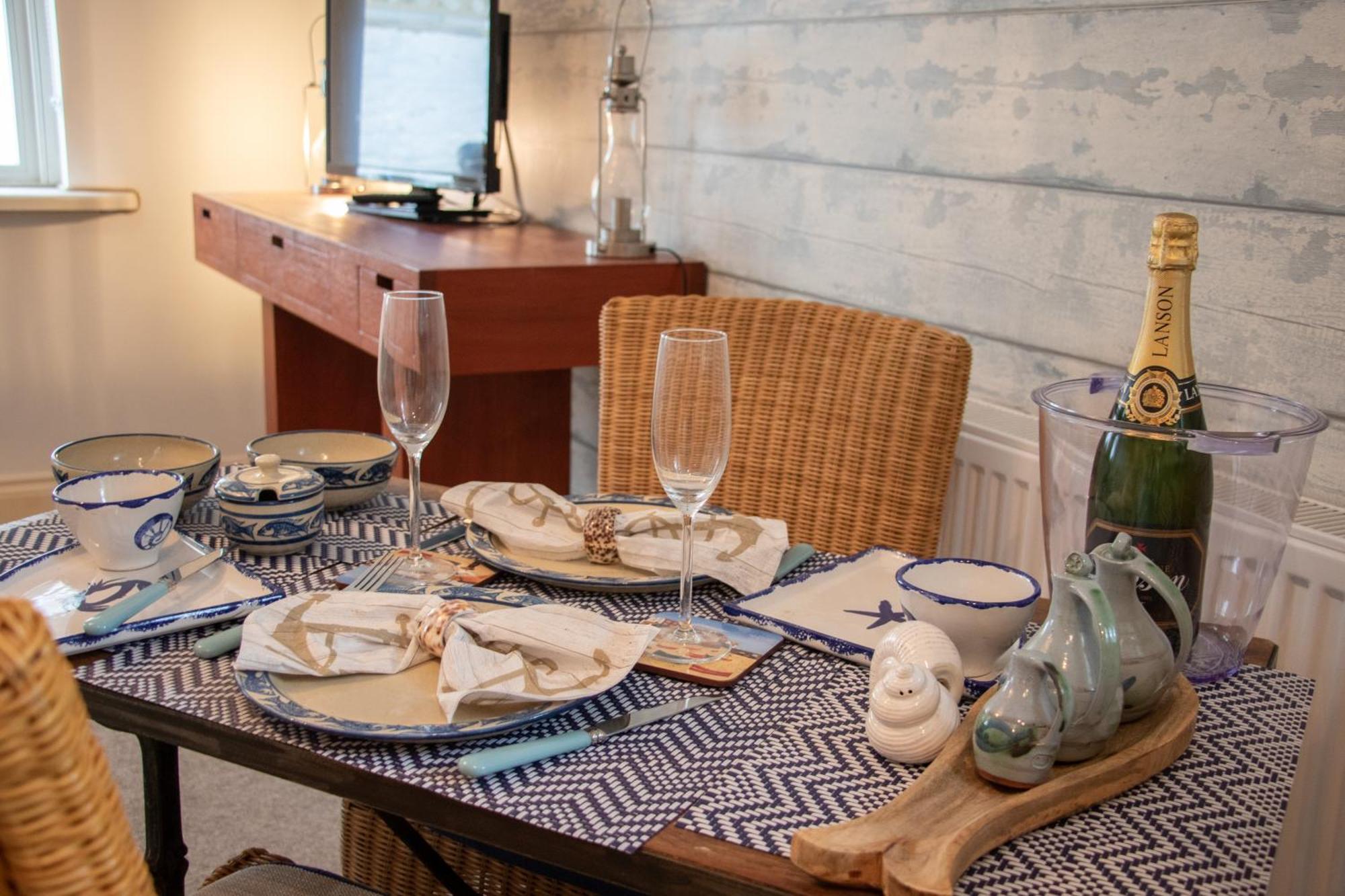 The Beach House Holiday Apartments ايستبورن المظهر الخارجي الصورة